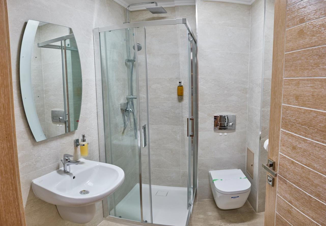 Hotel Eden Râmnicu Sărat Dış mekan fotoğraf