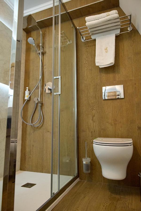 Hotel Eden Râmnicu Sărat Dış mekan fotoğraf